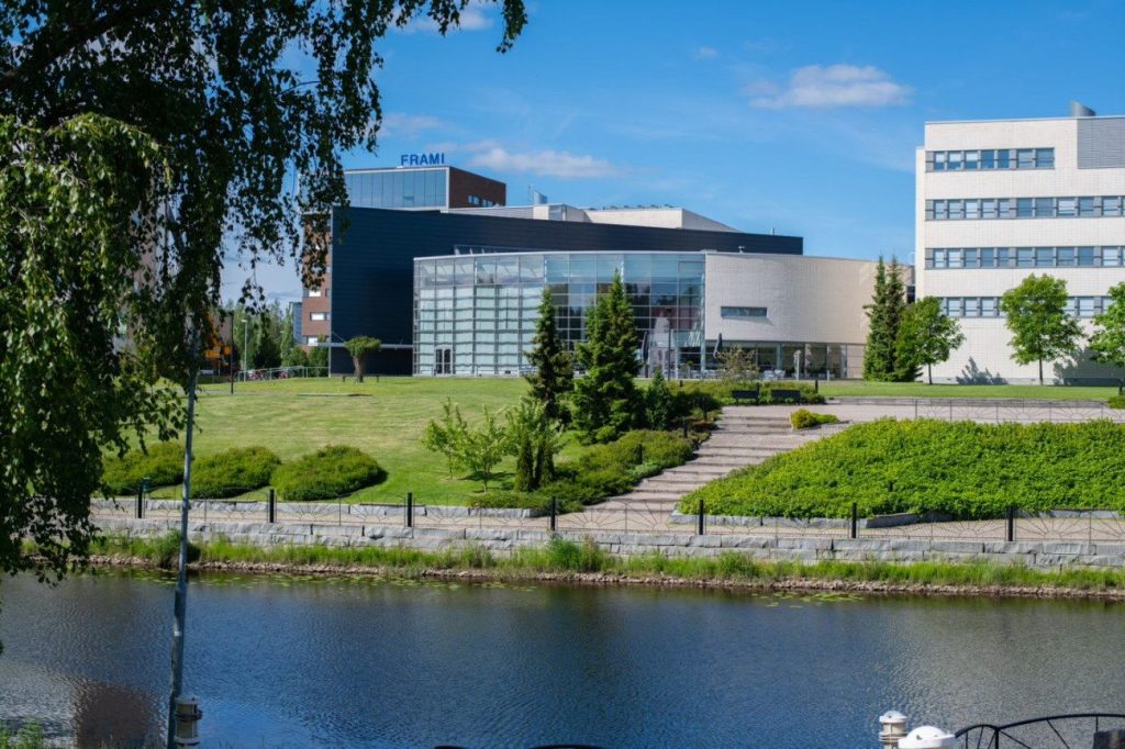 دانشگاه تامپره (Tampere University)