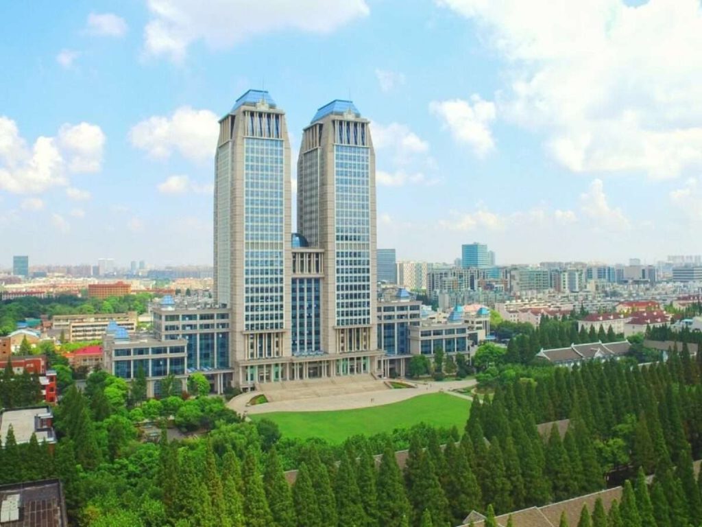 دانشگاه فودان