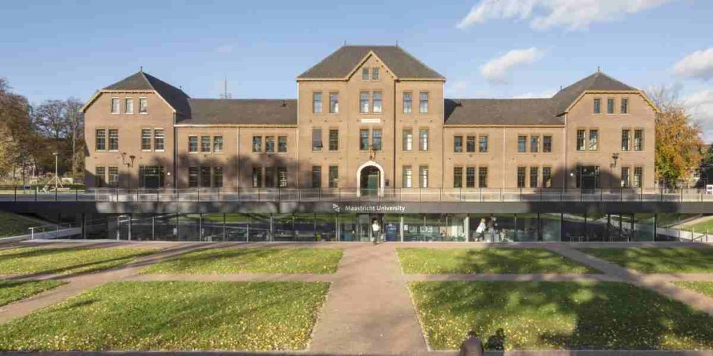 دانشگاه ماستریخت